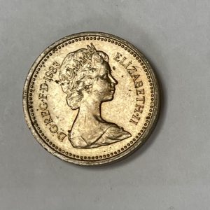 1983 British 1 Dollar Pound with perfect condition