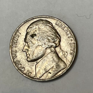 “1979 NO MINT MARK (a little dint) USA 5 Cents”