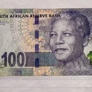 South African GOVERNOR 100 Rand Banknote. Serial Number: HQ7704127D
